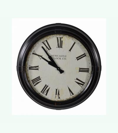 Unieke wandklok Newcastle 62x8 cm